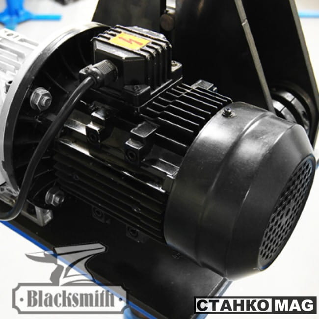 Трубогиб электрический роликовый, профилегиб Blacksmith ETB31-40 (380V)